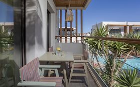 Galazio Apartments&Suites by Estia